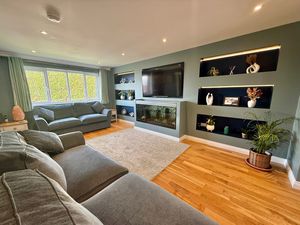 Photo 8- click for photo gallery